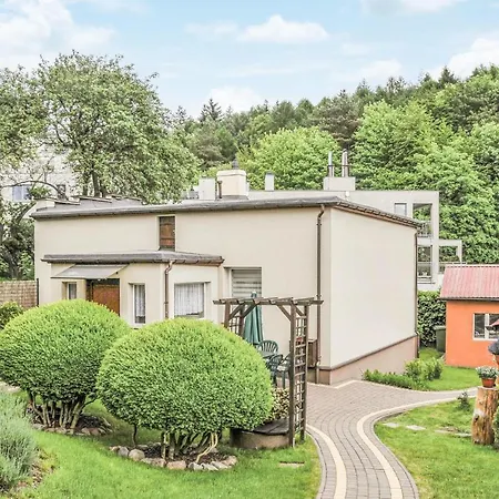 2 Bedroom Lovely In Holiday home Gdynia